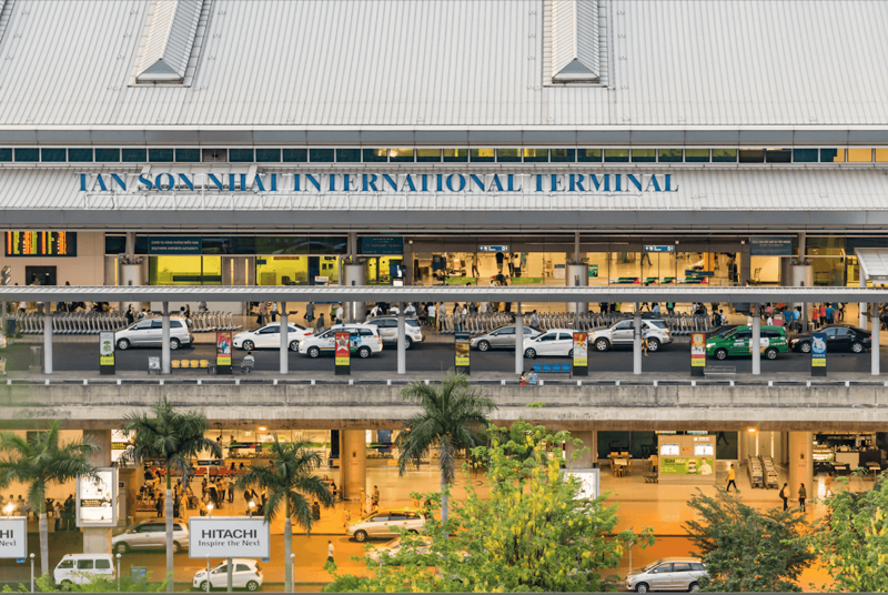 Tan Son Nhat airport expects to serve 4 mln passengers during Tet