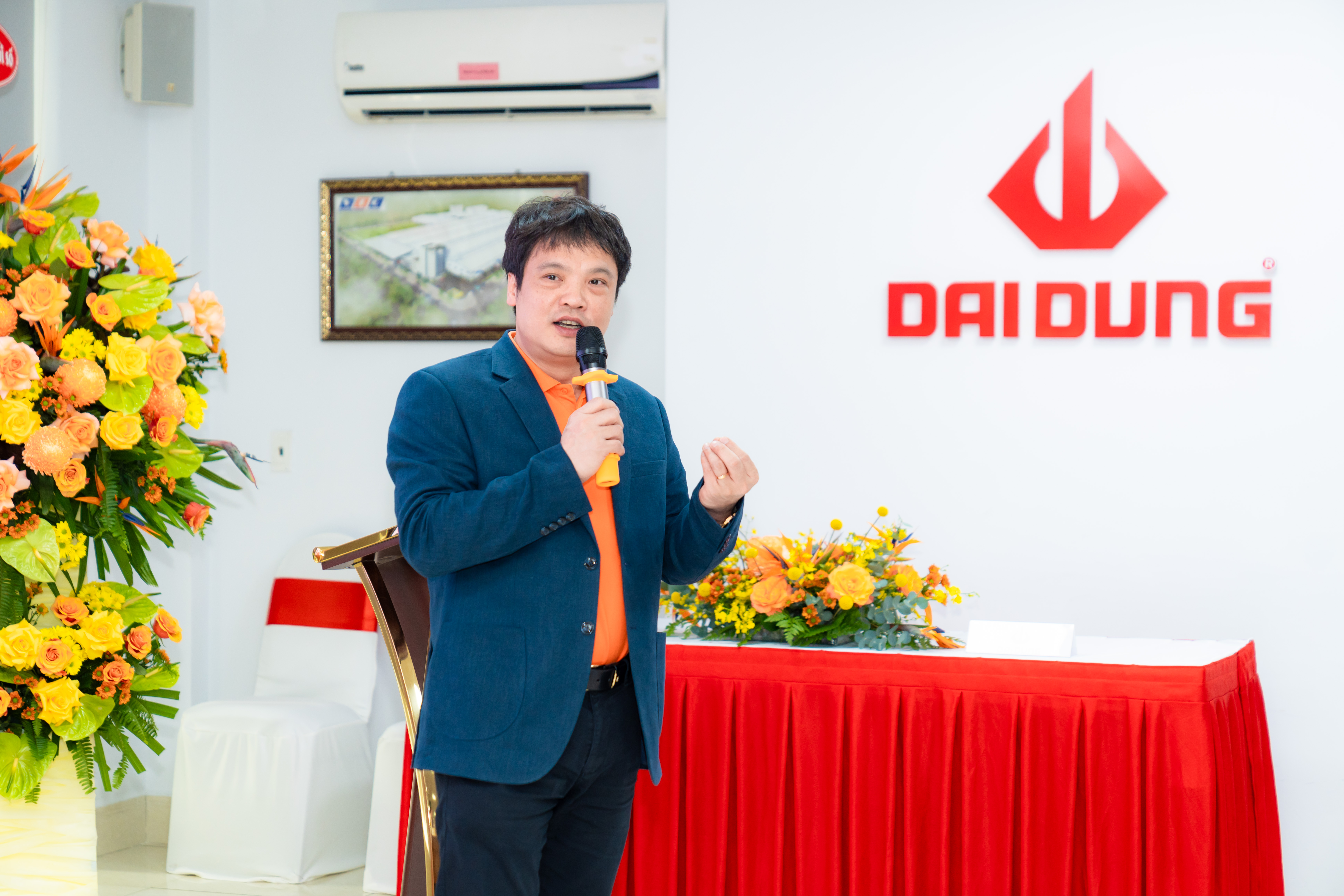 &Ocirc;ng Nguyễn Văn Khoa, Tổng gi&aacute;m đốc Tập đo&agrave;n FPT ph&aacute;t biểu tại sự kiện.