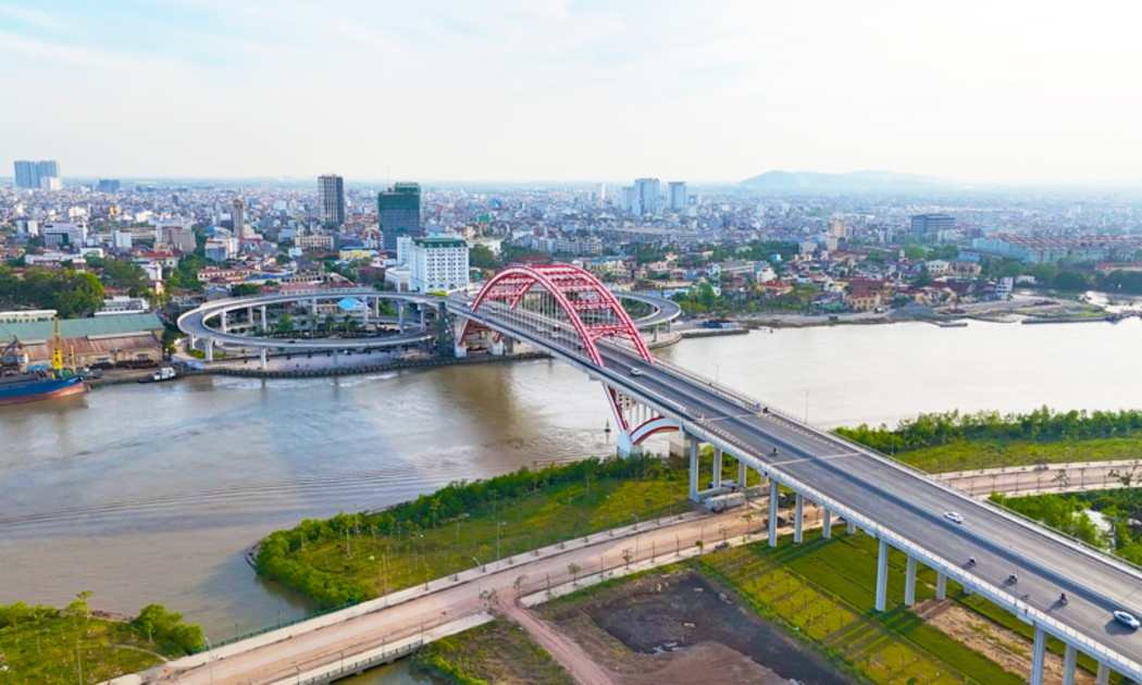 Cầu Hoàng Văn Thụ nối đô thị trung tâm Hải Phòng với khu đô thị mới Bắc sông Cấm thuộc thành phố Thuỷ Nguyên