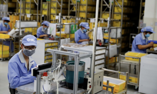 Kinh tế Trung Quốc suy yếu ngay trước thềm Tết Nguyên đán