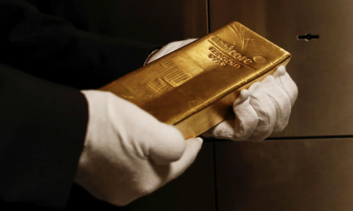 Giá vàng bật tăng trở lại nhờ nhu cầu phòng ngừa rủi ro