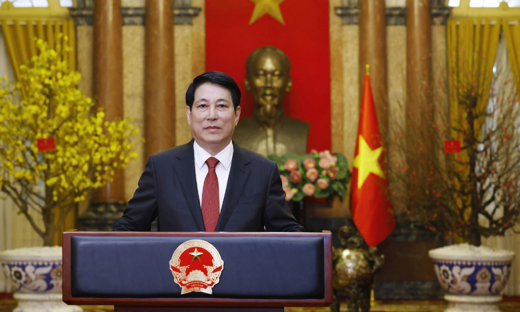 Chủ tịch nước Lương Cường đọc thông điệp chúc Tết Ất Tỵ 2025. Ảnh: TTXVN