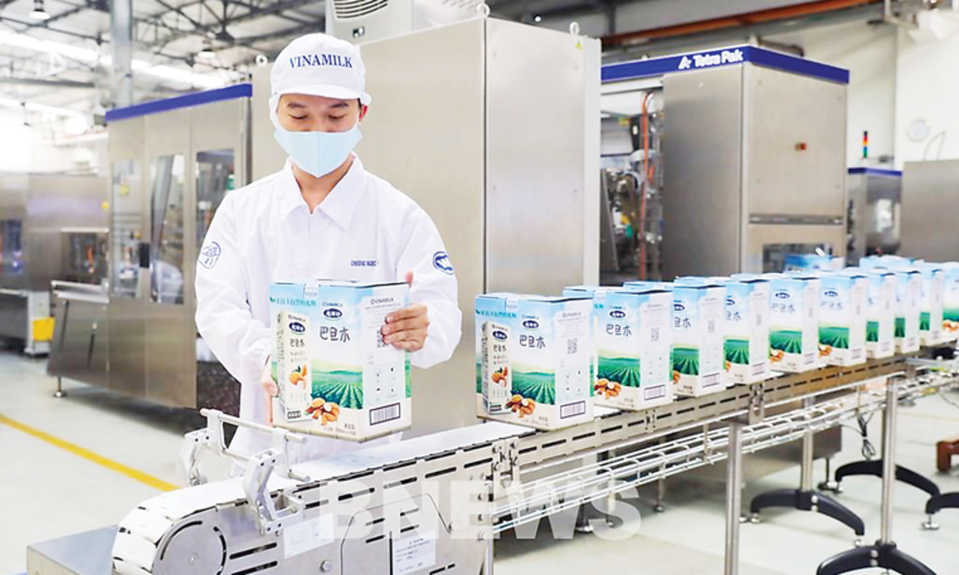 Việt Nam đã có những doanh nghiệp đầu tàu như: Vinamilk, PNJ, Traphaco, Bảo Việt, Tập đoàn PAN... triển khai rất tốt các mô hình sản xuất xanh.