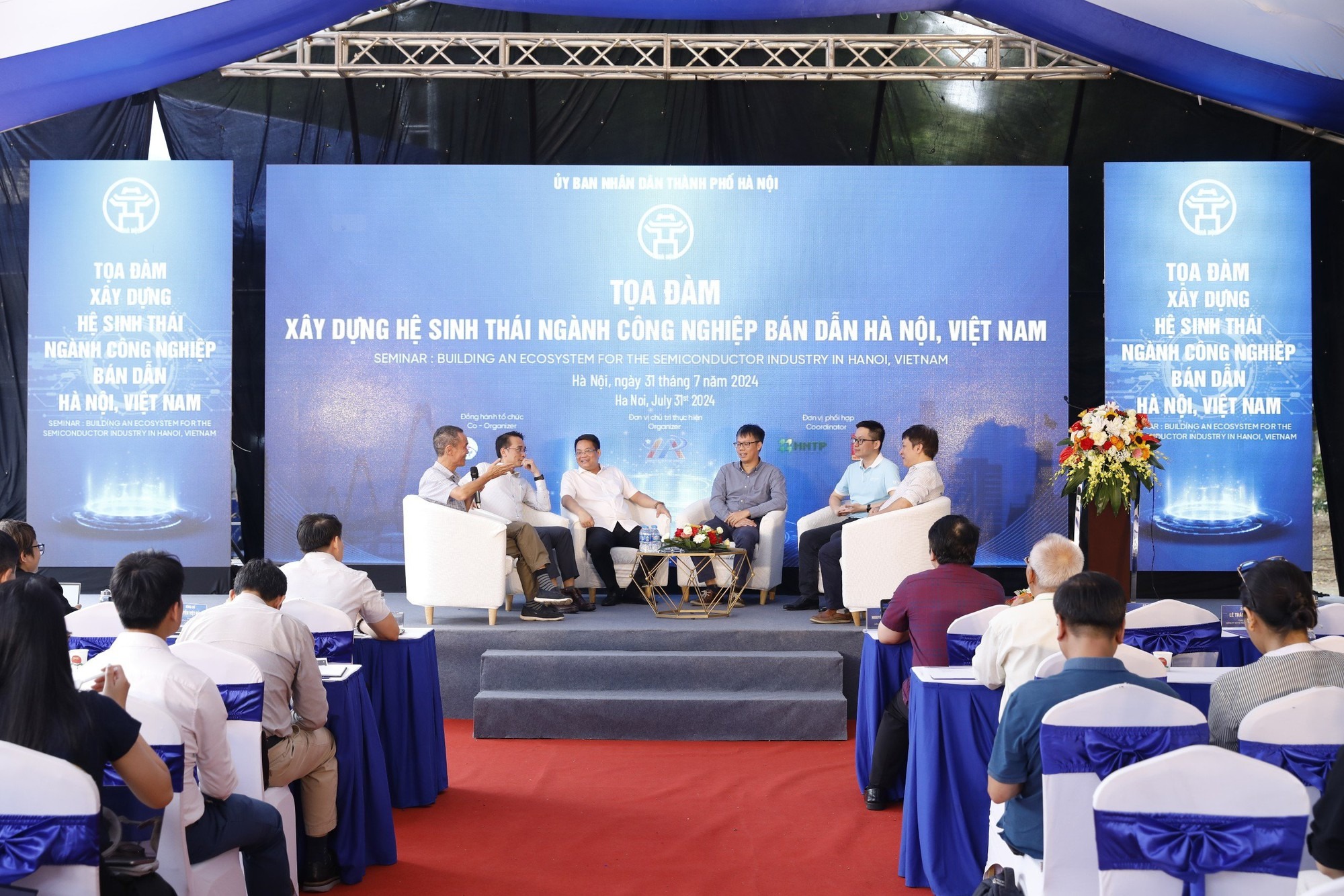 Trong năm qua, Hà Nội đã tổ chức nhiều Tọa đàm, Hội thảo bàn về xây dựng hệ sinh thái công nghiệp bán dẫn