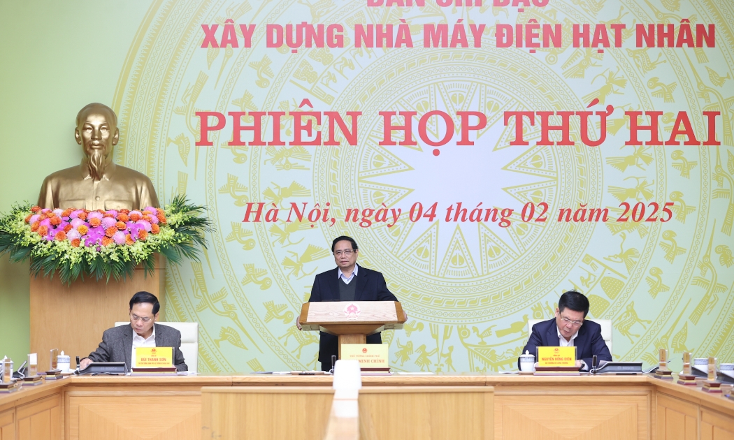Thủ tướng phát biểu tại phiên họp - Ảnh: VGP