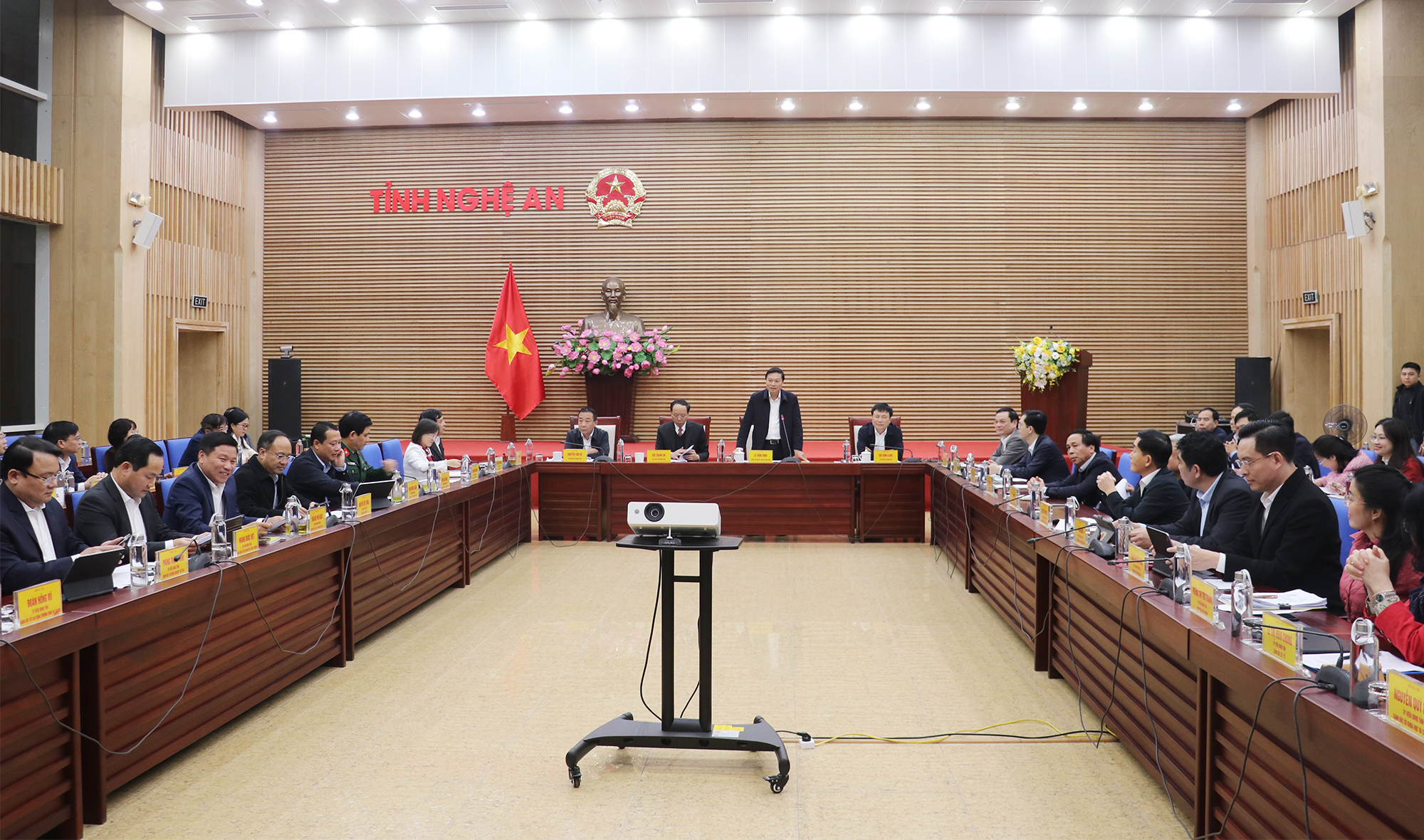 Toàn cảnh phiên họp