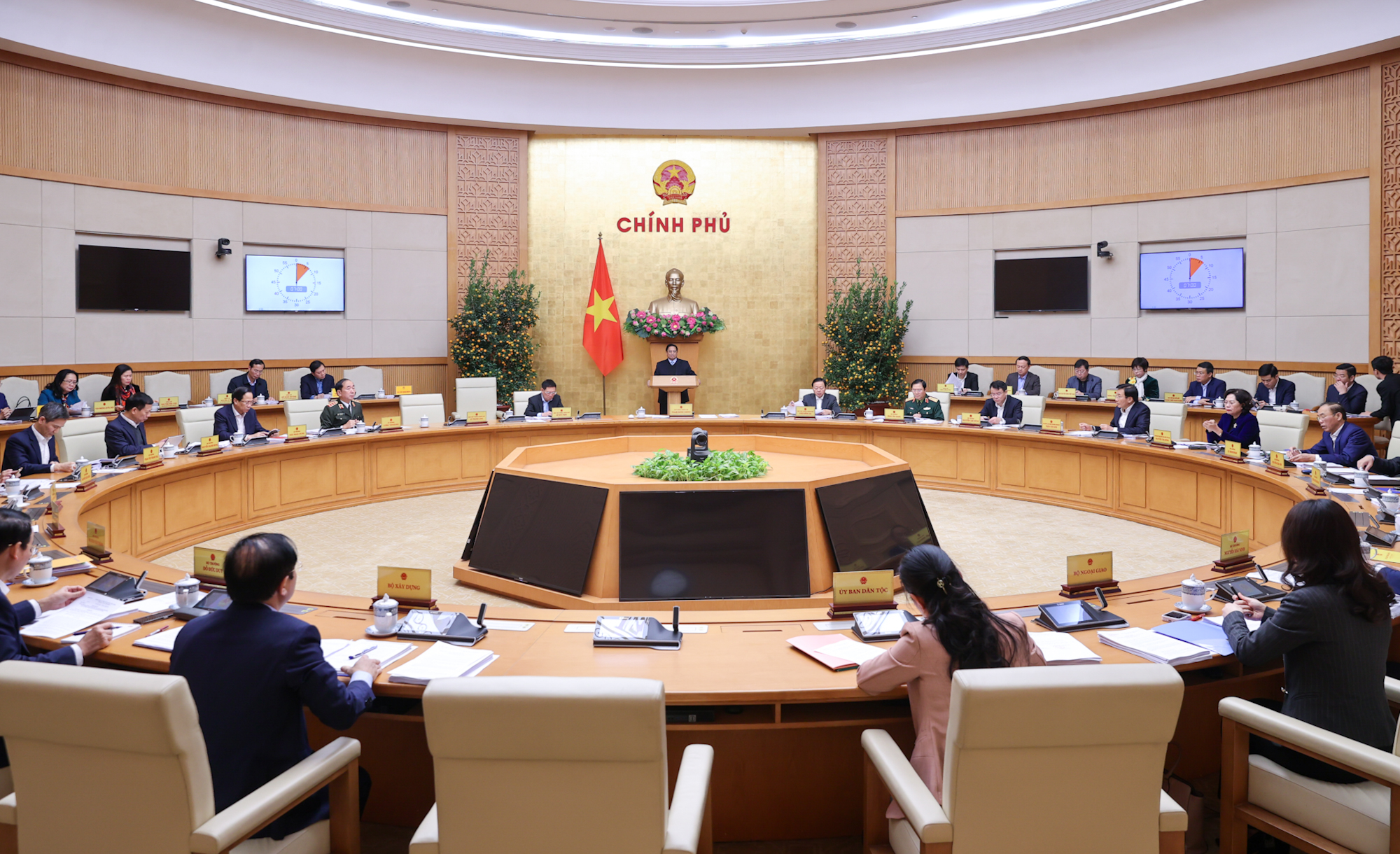 Quang cảnh phiên họp - Ảnh: VGP