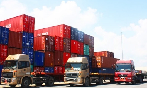 Luật giao thông mới 2025 tác động mạnh tới ngành logistics và chuỗi cung ứng