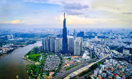 Kinh tế TP.HCM tháng đầu năm: Tăng trưởng tích cực, bán lẻ tiếp tục là động lực chính