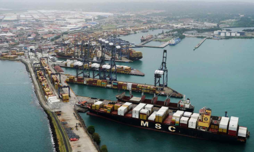 Yếu tố Trung Quốc trong “ván bài” Panama của ông Trump