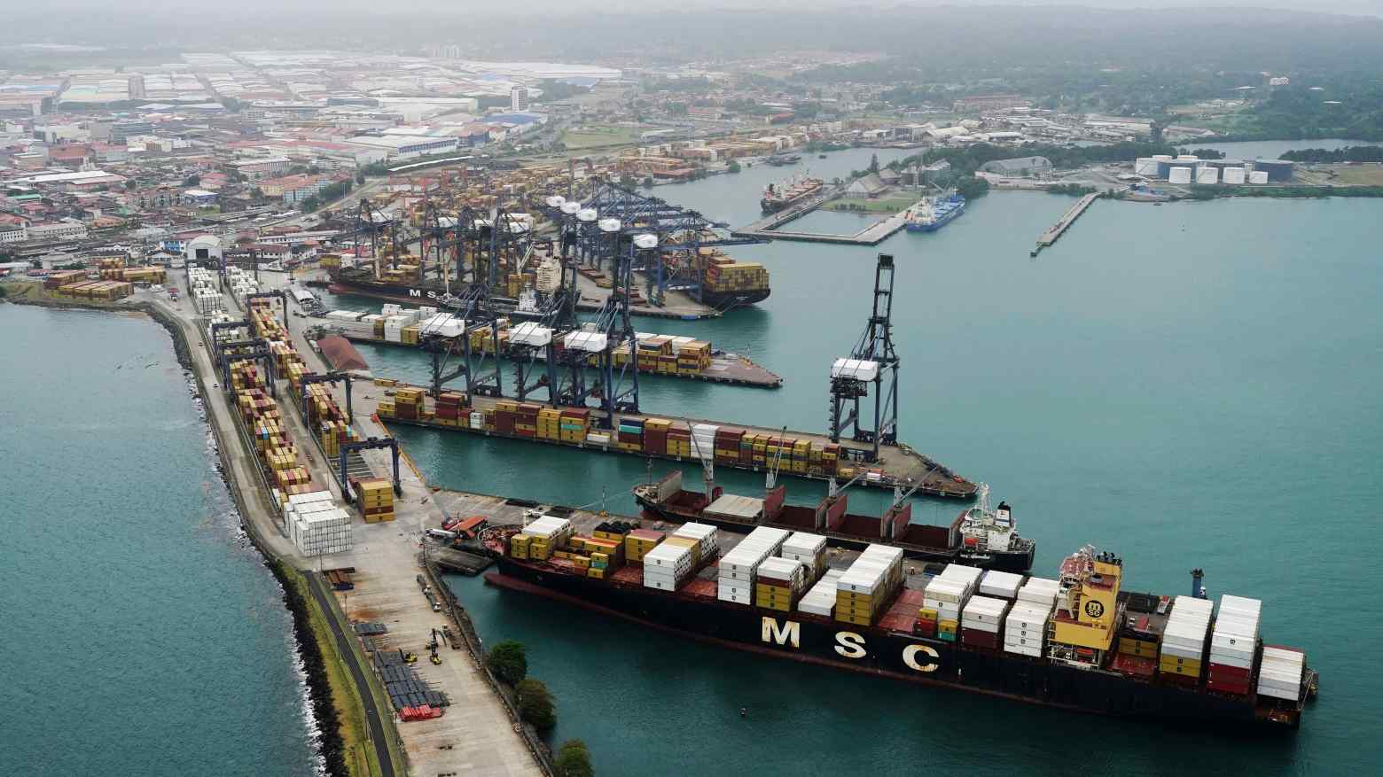 Cảng Cristobal ở Colon, Panama - Ảnh: Reuters