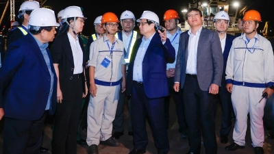 Local company urged to produce high-quality steel for railway projects