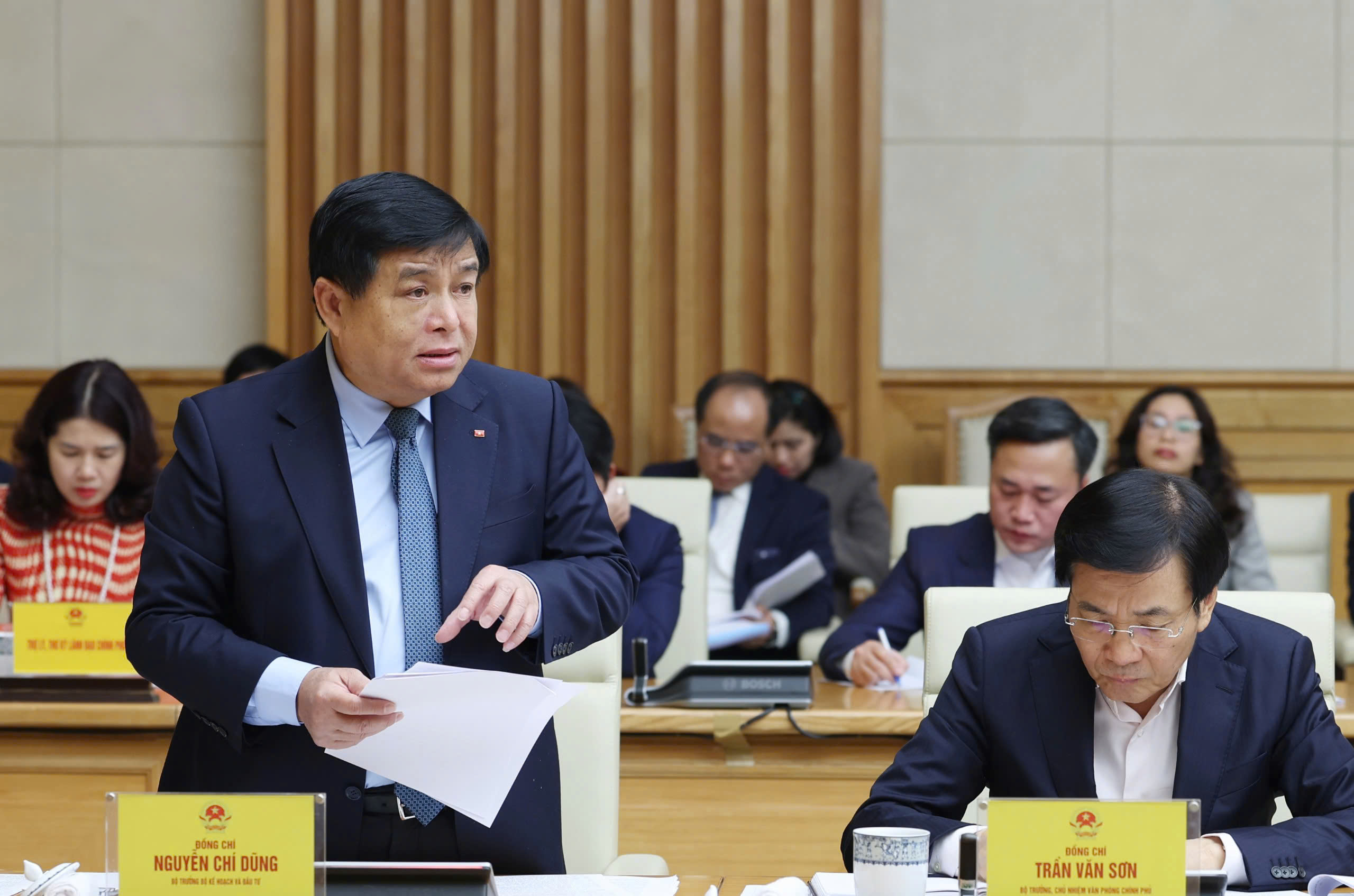 Bộ trưởng Bộ Kế hoạch và Đầu tư phát biểu đề dẫn tại Hội nghị. Ảnh: MPI.