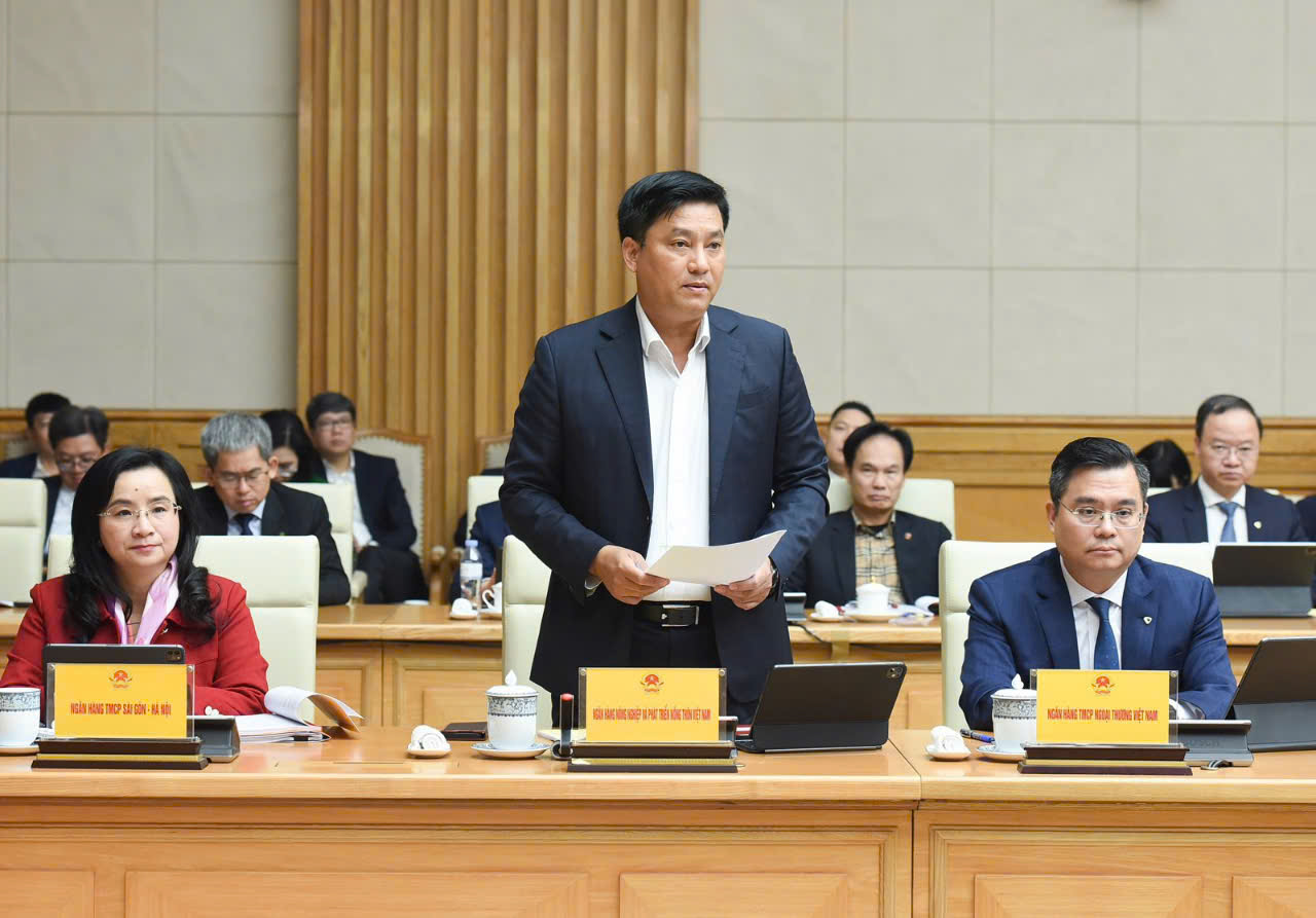 Ông Phạm Toàn Vượng, thành viên hội đồng thành viên, Tổng giám đốc Agribank, phát biểu tại hội nghị.