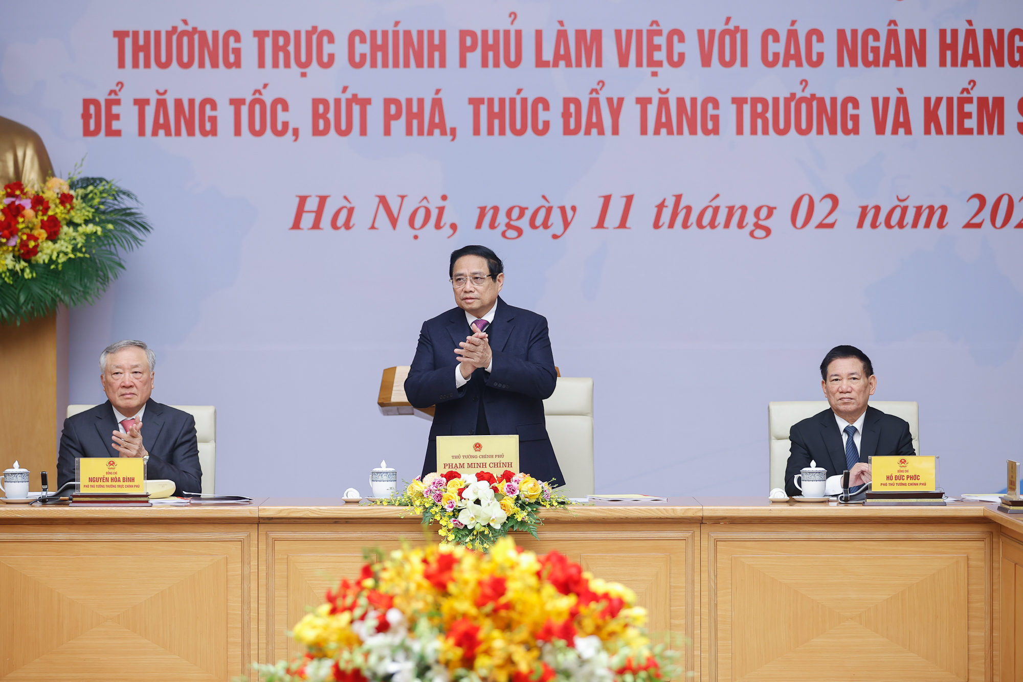 Lãnh đạo Chính phủ chủ trì hội nghị với các ngân hàng thương mại sáng 11/2/2025 (Ảnh: VGP/Nhật Bắc).