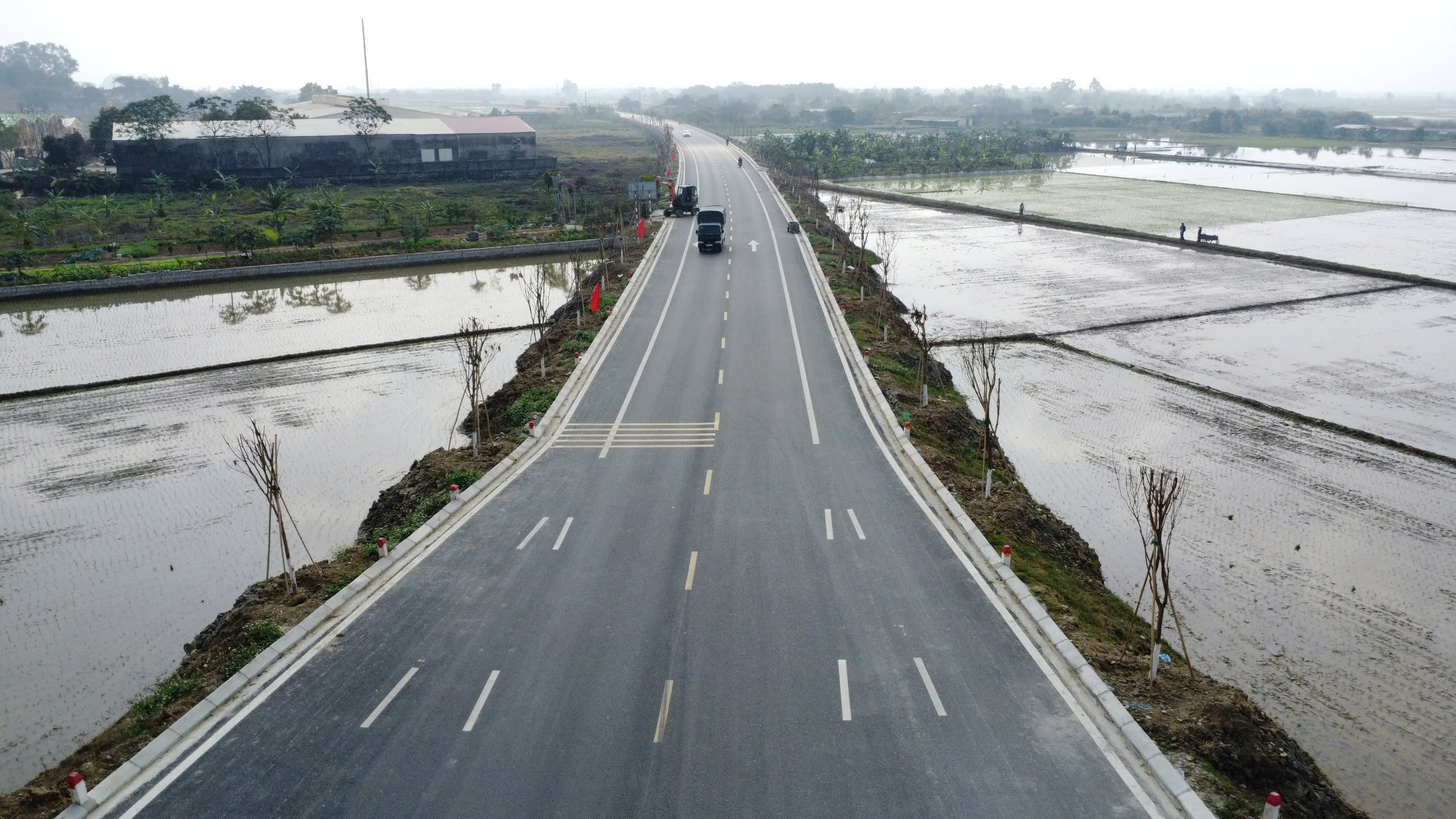 Mục ti&ecirc;u của tỉnh Thanh H&oacute;a khi triển khai dự &aacute;n l&agrave; kết nối giữa quốc lộ 1 v&agrave; 45 với cao tốc Bắc Nam nh&aacute;nh ph&iacute;a đ&ocirc;ng, tạo tiền đề h&igrave;nh th&agrave;nh c&aacute;c khu c&ocirc;ng nghiệp trong khu vực, r&uacute;t ngắn thời gian lưu th&ocirc;ng giữa c&aacute;c huyện ph&iacute;a T&acirc;y của tỉnh cũng như c&aacute;c huyện ven biển như Hoằng H&oacute;a, Hậu Lộc.