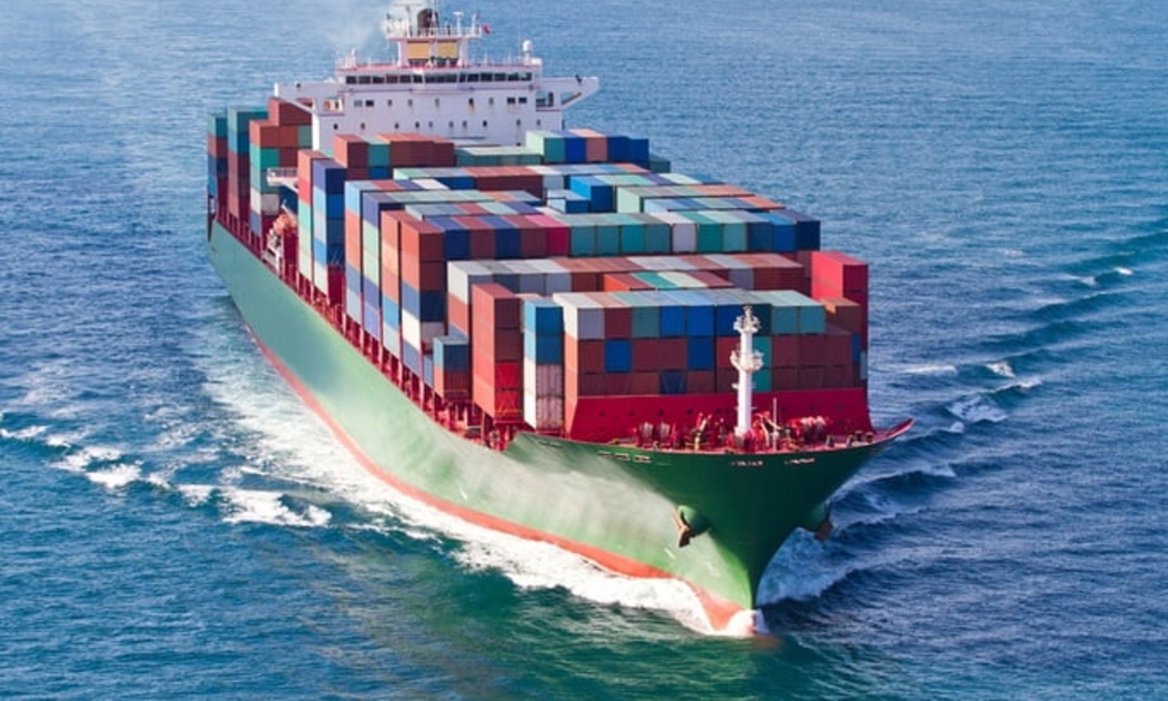 Ngành hàng hải nói chung, vận tải thủy nói riêng đang đứng trước thách thức chuyển đổi xanh, trong đó tập trung vào năng lượng xanh, năng lượng điện. Ảnh minh họa