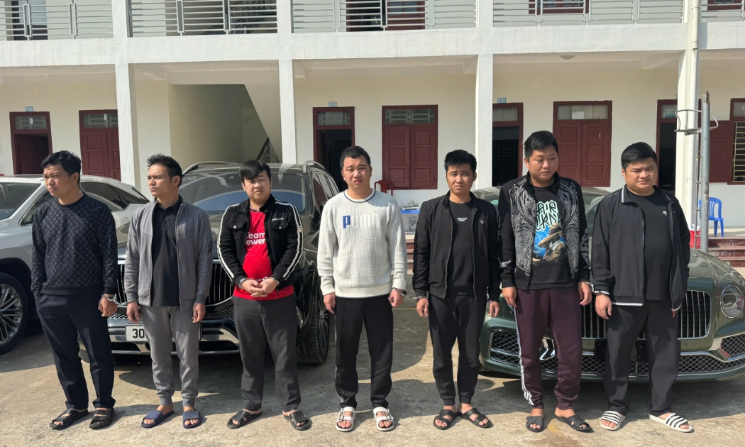 Các đối tượng trong đường dây lừa đảo chiếm đoạt tài sản và rửa tiền bằng hình thức đầu tư chứng khoán
