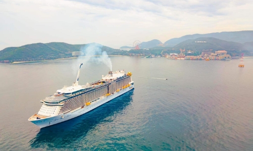 Du lịch tàu biển sôi động ngay từ đầu năm