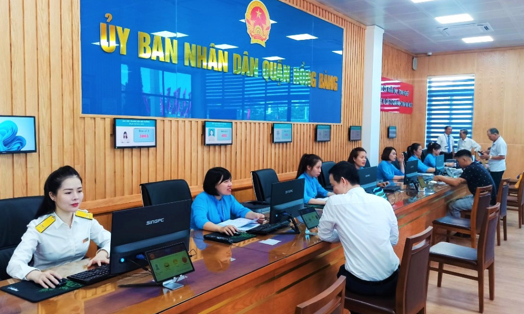 Hải Phòng dự chi hơn 6.000 tỷ đồng hỗ trợ thêm cho khoảng 6.500 cán bộ công chức nghỉ thôi việc do sắp xếp bộ máy tổ chức.