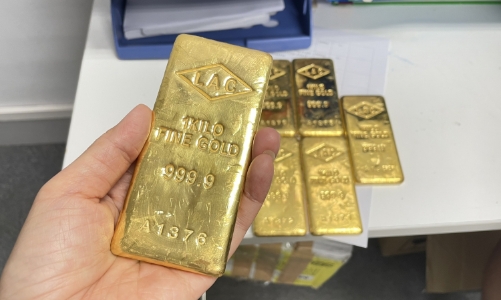 Thủ đoạn buôn lậu 310kg vàng từ Lào về Việt Nam tiêu thụ