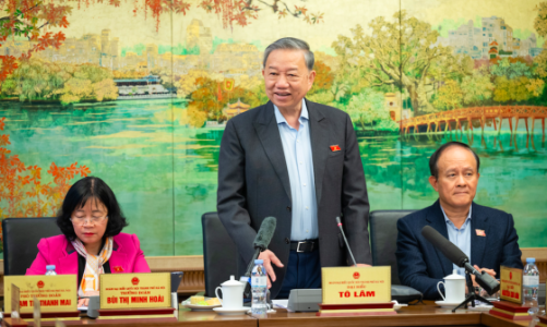 “Nếu chỉ lựa chọn công nghệ, máy móc giá rẻ chúng ta sẽ trở thành bãi rác công nghệ”