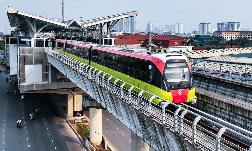 Đã có 3,4 triệu lượt khách sử dụng tuyến metro Nhổn - ga Hà Nội sau 6 tháng vận hành 