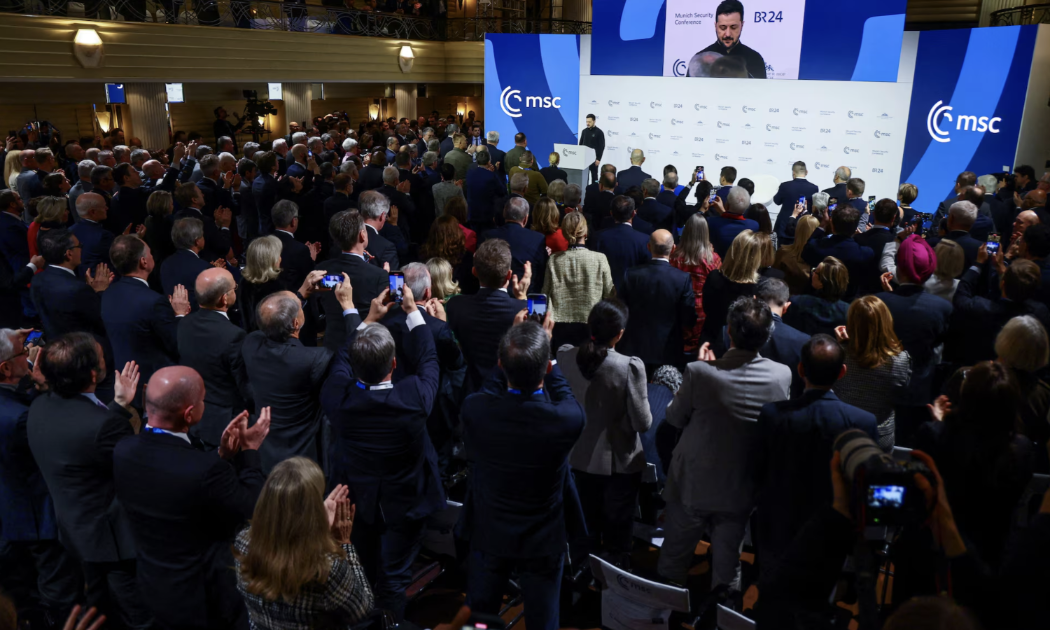 Tổng thống Ukraine Volodymyr Zelenskiy tại Hội nghị An ninh Munich hôm 15/2 - Ảnh: Reuters.