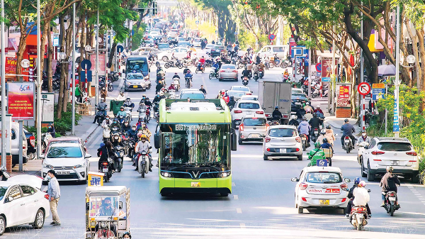 Điện khí hóa giao thông và lời giải bài toán ô nhiễm không khí