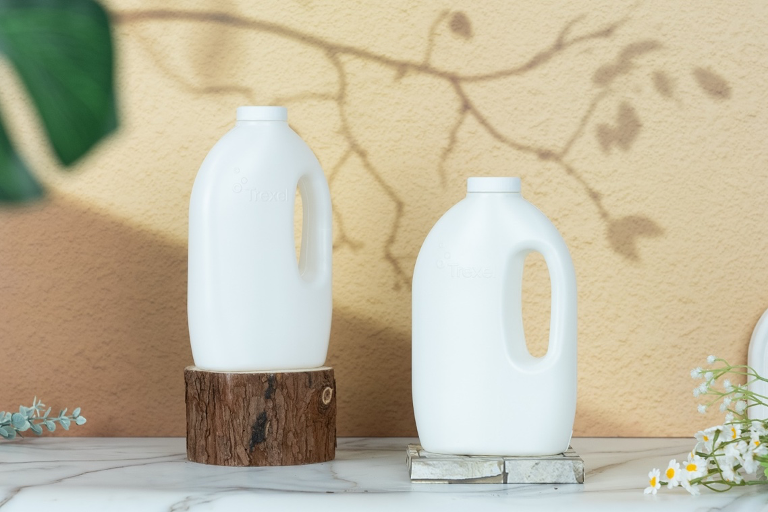 Lightweight bottle – a sustainable solution with MuCell® foaming technology