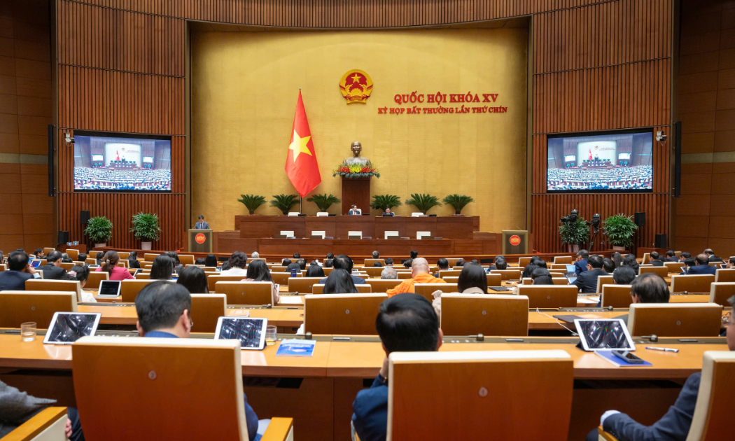 Quốc hội thông qua 2 Nghị quyết về cơ cấu tổ chức và số lượng thành viên Chính phủ nhiệm kỳ Quốc hội khóa XV - Ảnh: Quochoi.vn