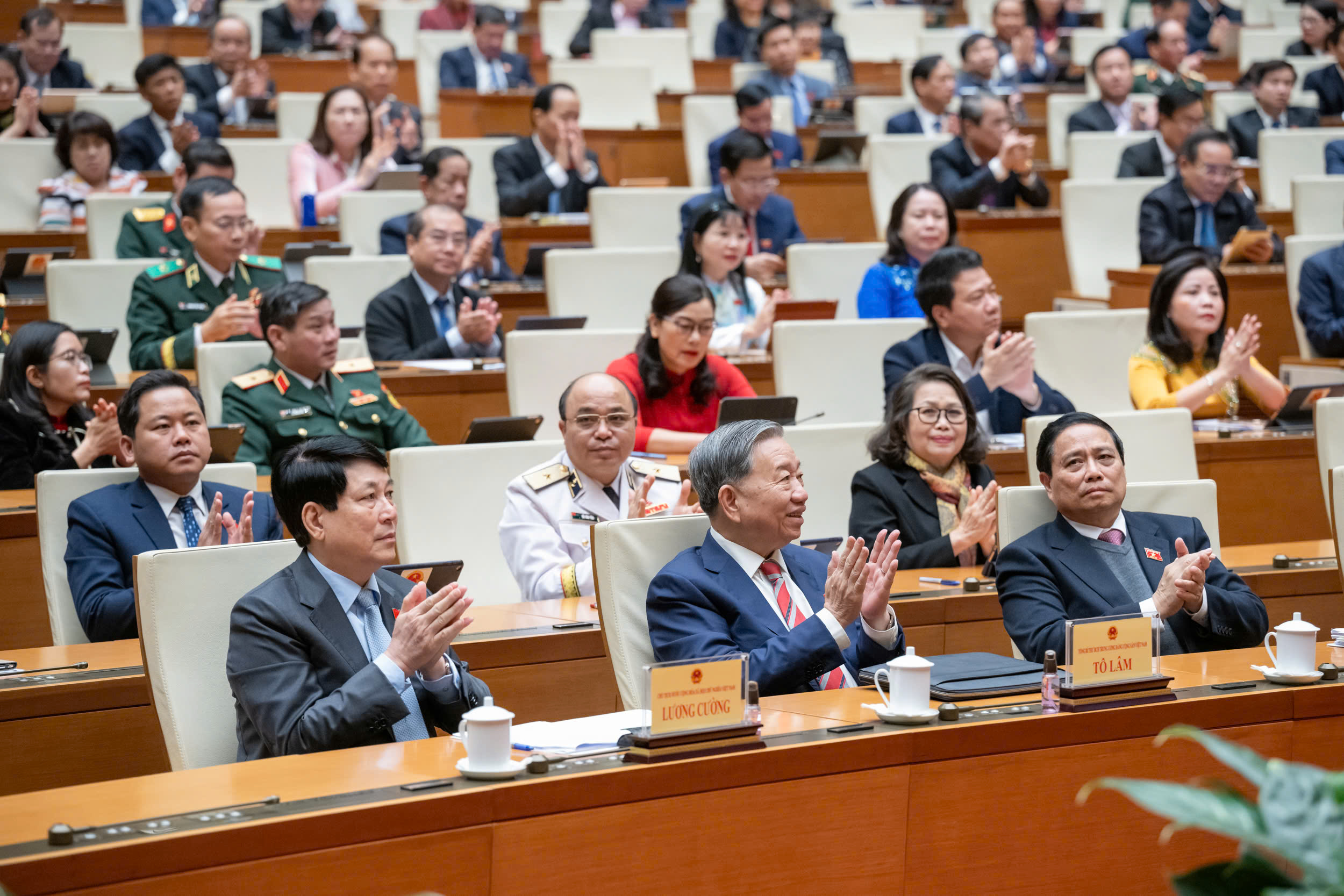 Lãnh đạo Đảng, Nhà nước và các đại biểu dự phiên bế mạc - Ảnh: Quochoi.vn