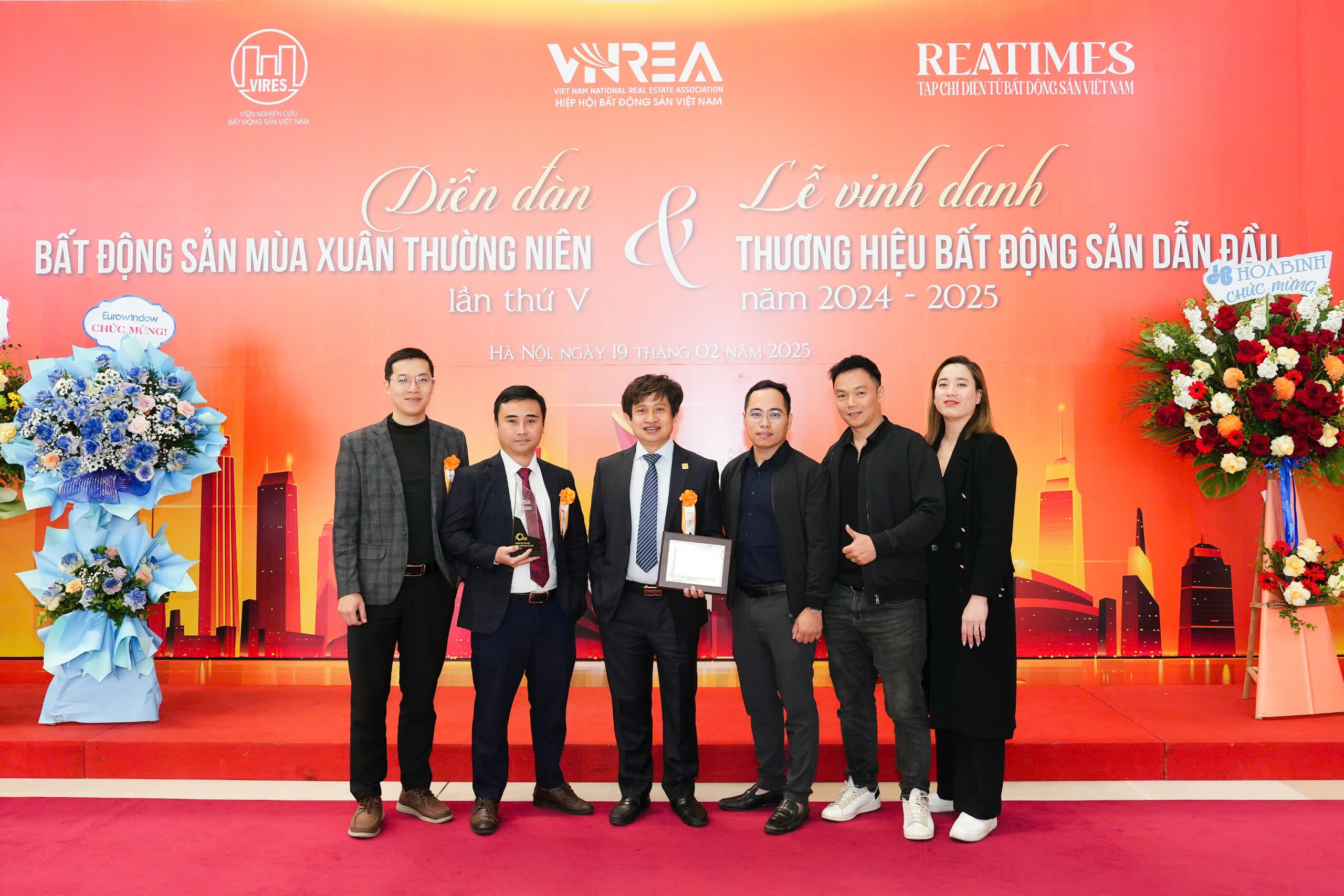 Đây là lần thứ 3, Meey Group được vinh danh tại diễn đàn bất động sản Mùa Xuân lần 5.
