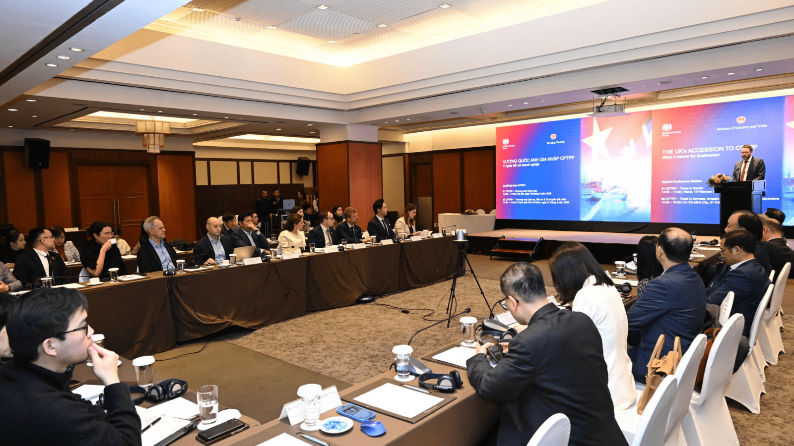 Hội thảo “Vương quốc Anh gia nhập CPTPP - Ý nghĩa đối với doanh nghiệp”.