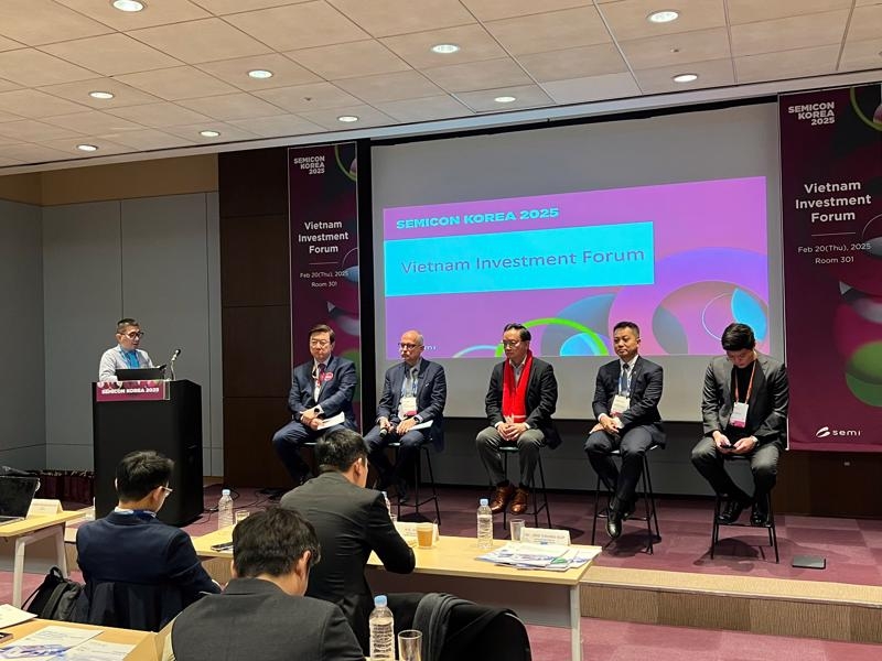 Vietnam lures Korean tech giants at SEMICON Korea 2025