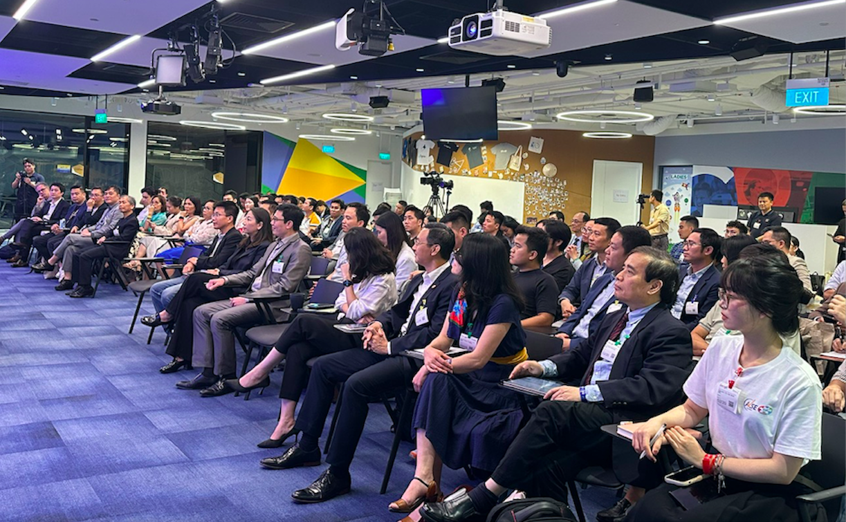 Diễn đ&agrave;n Đổi mới S&aacute;ng tạo Việt Nam To&agrave;n cầu diễn ra chiều 20/2 tại Singapore.