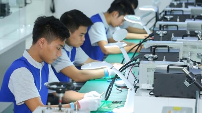 Vietnam to develop networks of outstanding training centers to provide talents in technology 4.0 by 2030.