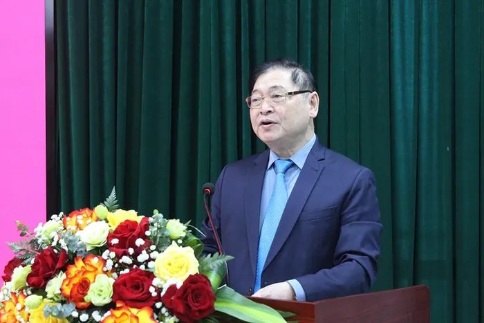 Bí thư Đảng ủy, Chủ tịch Liên hiệp hội Việt Nam Phan Xuân Dũng phát biểu tại hội nghị.