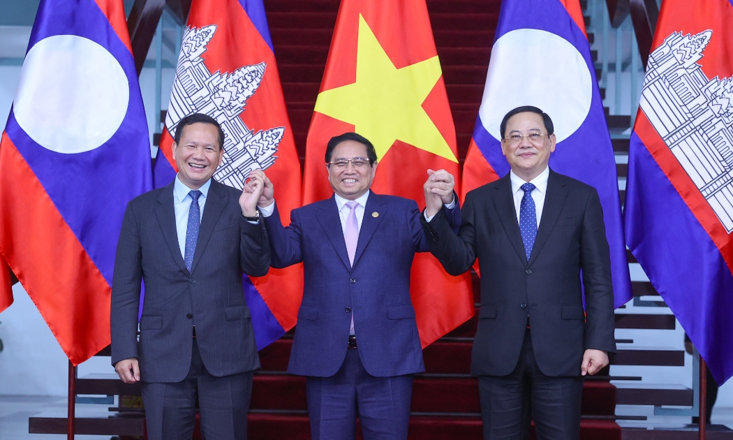 Ba Thủ tướng khẳng định tiếp tục tăng cường hợp tác và phối hợp giữa ba nước trong bảo đảm an ninh quốc gia, xây dựng và phát triển đất nước - Ảnh: VGP