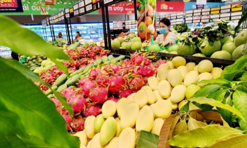 Trái cây ngoại nhập giá rẻ tràn ngập thị trường