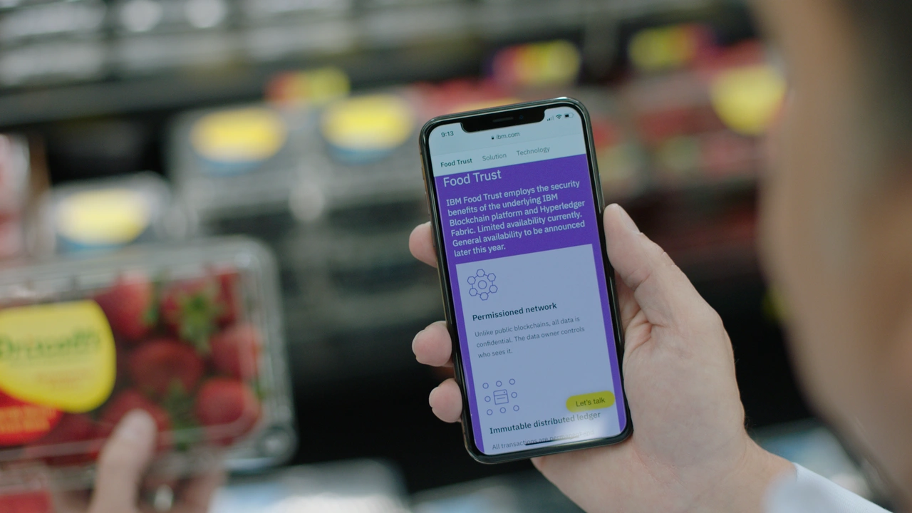 Tại Việt Nam, c&oacute;&nbsp;8 nh&oacute;m sản phẩm bắt buộc &aacute;p dụng truy xuất nguồn gốc thuộc phạm vi quản l&yacute; của Bộ C&ocirc;ng Thương.