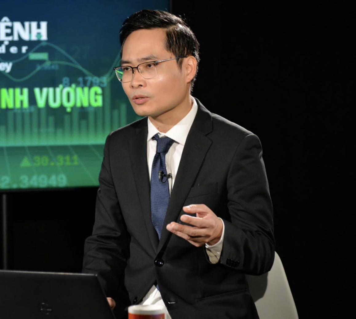 Ông Nguyễn Việt Đức, Giám đốc Kinh doanh Số, Công ty cổ phần Chứng khoán VPBank (VPBankS).