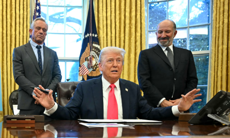 Ông Trump tính bán