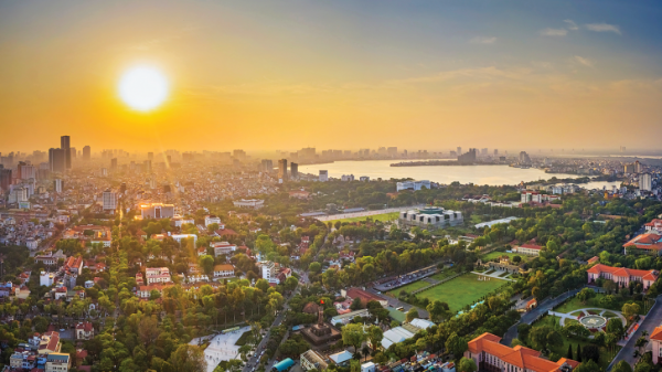 Năm 2025: Vững vàng vượt sóng?