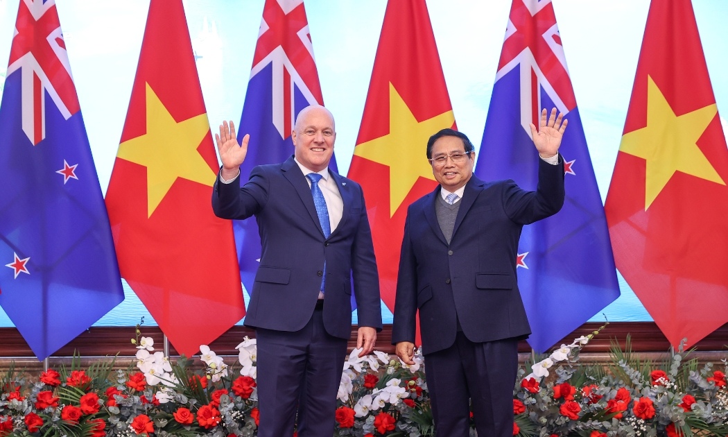 Thủ tướng Phạm Minh Chính và Thủ tướng New Zealand Christopher Luxon - Ảnh: VGP
