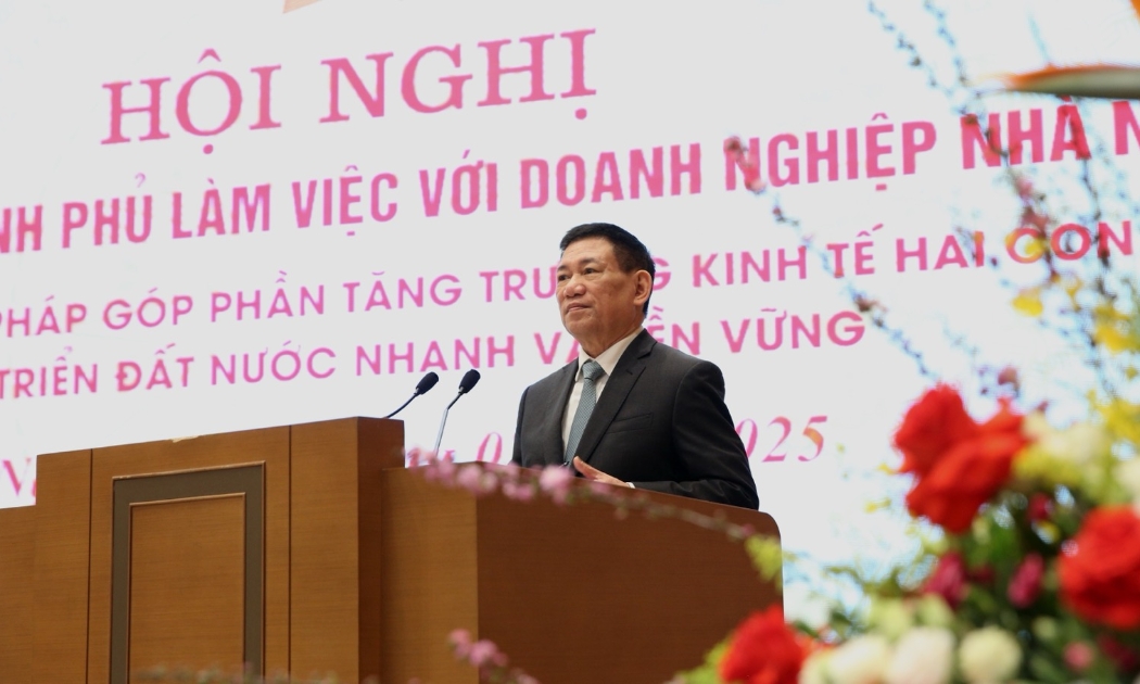 Phó Thủ tướng Chính phủ Hồ Đức Phớc nhấn mạnh vai trò quan trọng của khối DNNN trong giữ vững ổn định kinh tế vĩ mô và thúc đẩy phát triển kinh tế. Ảnh: VGP.