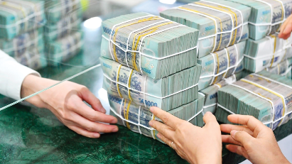 Many banks  cut deposit interest rates