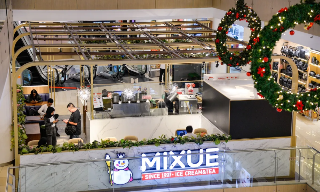 Một cửa hàng Mixue ở Jakarta, Indonesia - Ảnh: Reuters