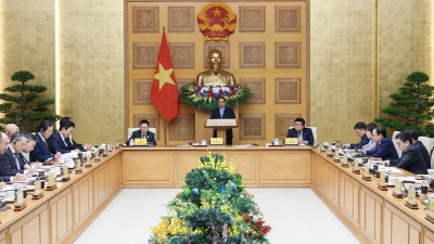 Prime Minister presides over dialogue with Japanese enterprises