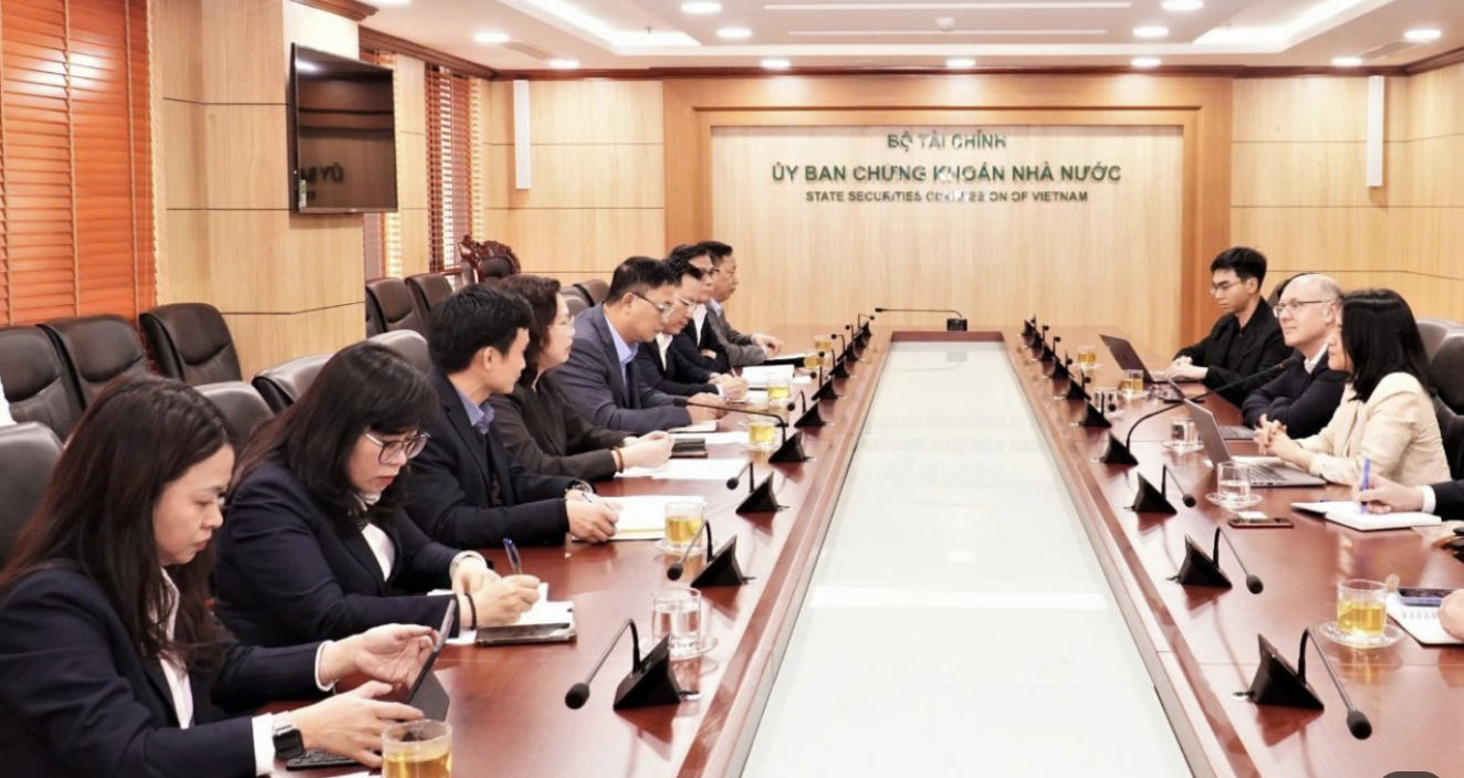 Toàn cảnh buổi làm việc. 